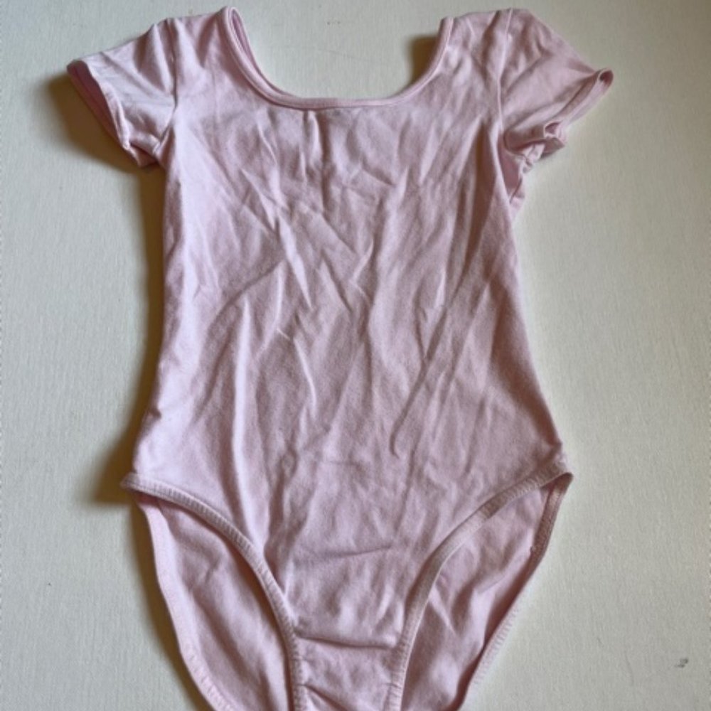 Danskin Pink fem cut short sleeve leotard sz6/6x